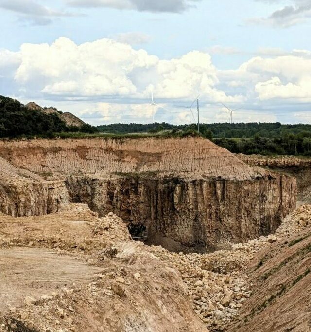 Marso kanjonai Akmenės krašte