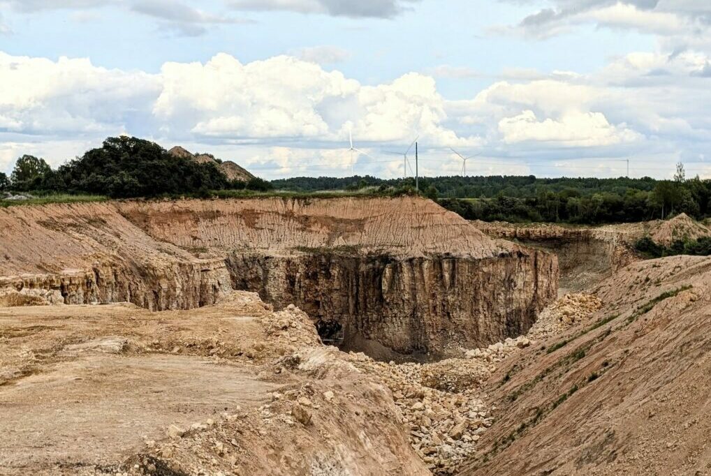 Marso kanjonai Akmenės krašte
