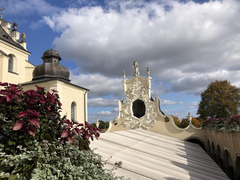 KOLEKTYVAMS Po Čekijos Moraviją - Macochos požeminiai urvai ir pilys