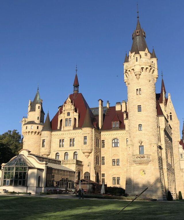 Pasakų pilis, Vroclavo nykštukai ir debesų tiltas!