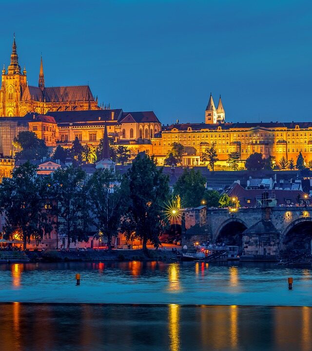 KOLEKTYVAMS Čekija. Ardšpadų kalnai, Snežka, Karlšteinas, Kutna Hora, Praha