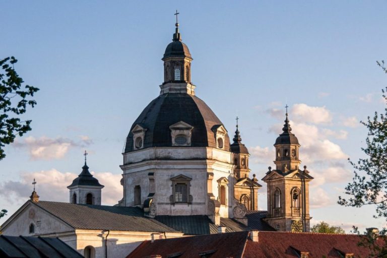 KOLEKTYVAMS Kelionė į Kauną. "Laikinosios sostinės atradimai"