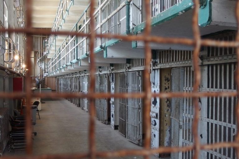 Vilniaus požemių ir Lukiškių kalėjimo legendos