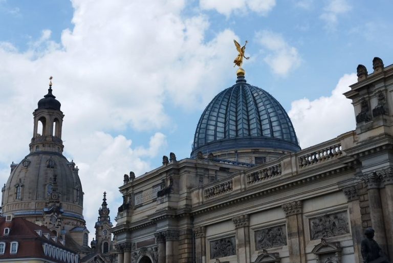 KOLEKTYVAMS Vokietija: uolos, kalnynai, Moricburgas, Dresdenas