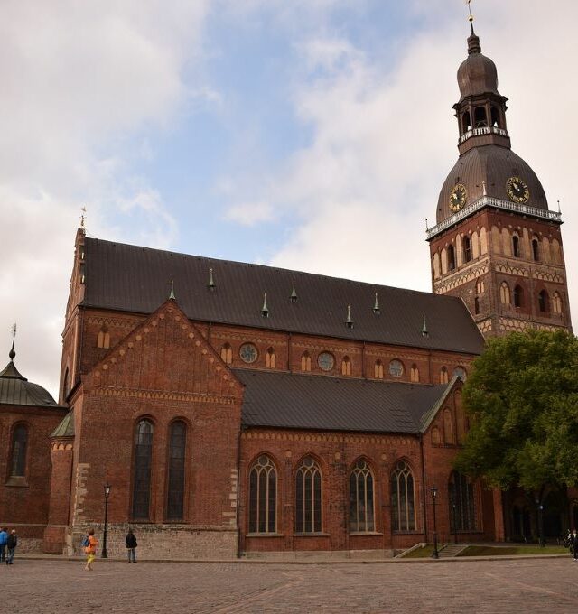 KOLEKTYVAMS Ryga kitu kampu