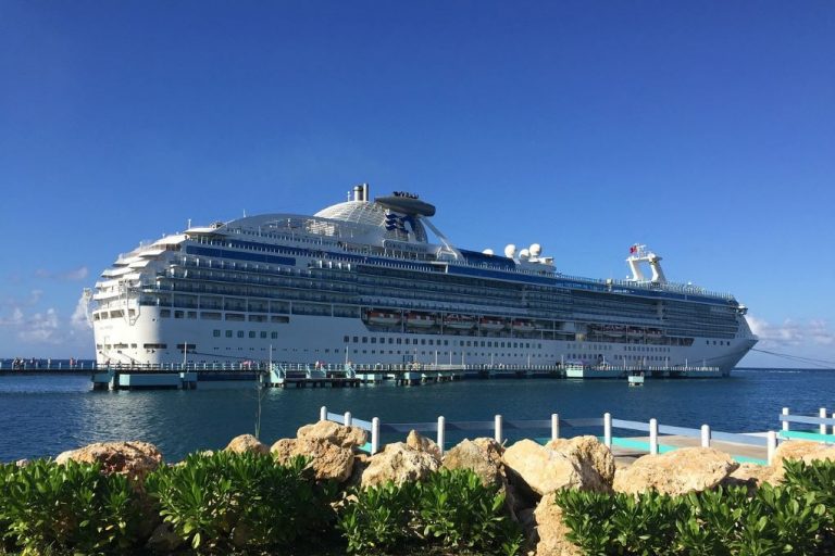 TOP kruizai po Šiaurės Ameriką