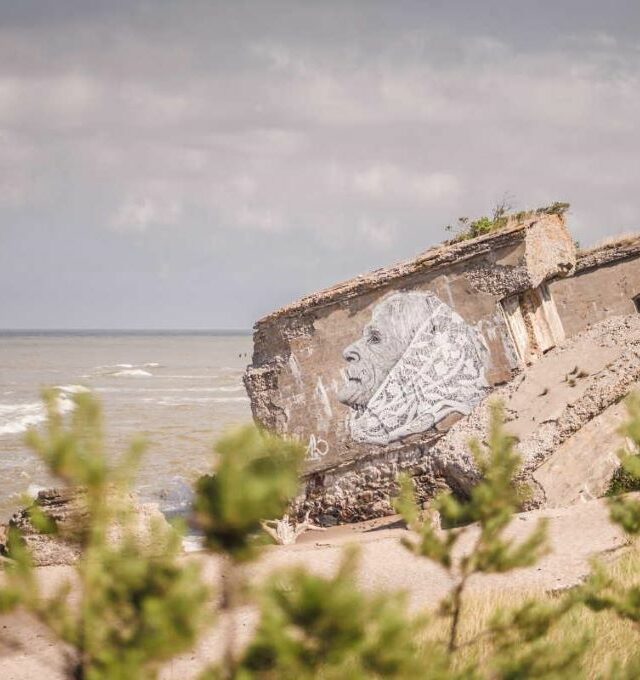 Gintarinė Liepoja ir sustojęs laikas Karostoje