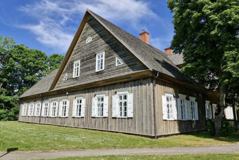 Teatralizuotas Tado Blindos kelias po Žemaitiją