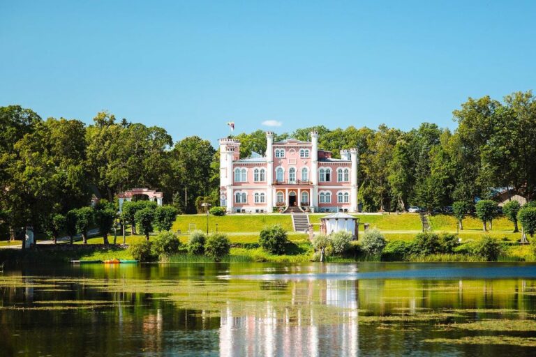 KOLEKTYVAMS Vasaros kelionė Rygos įlankos pakrante