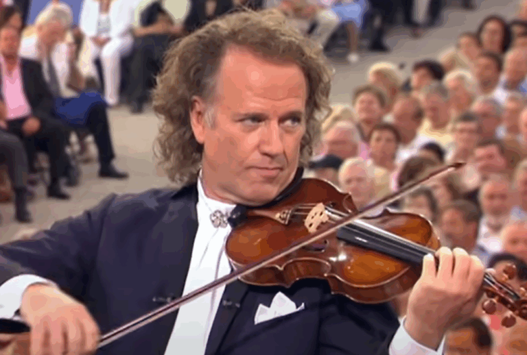 NUVEŽIMAS į valsų karaliaus Andre Rieu koncertą Kaune