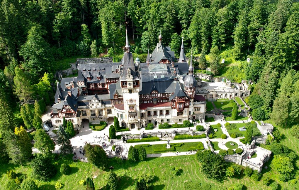 Kalnuotoji Rumunija - grafo Drakulos šalis