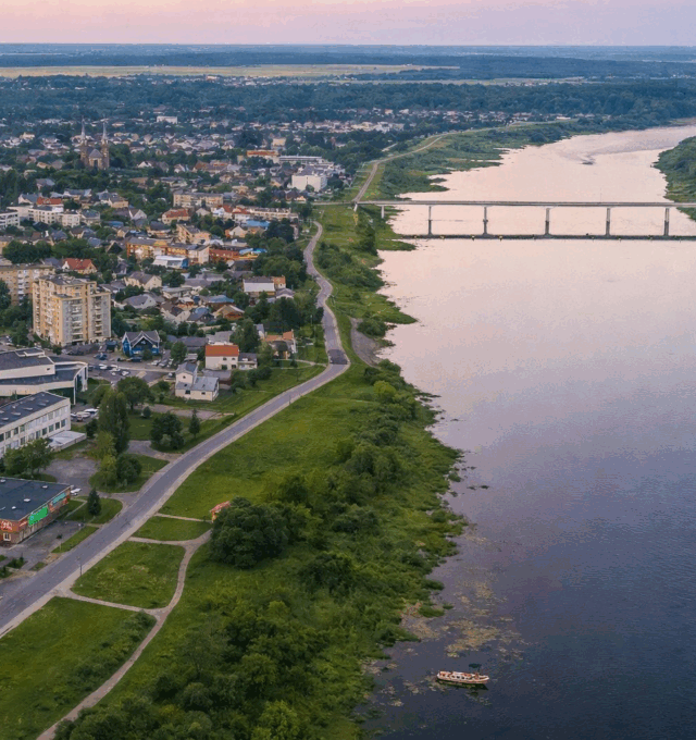 Jurbarko kraštas: medus, dvarai ir amžinas pasienis