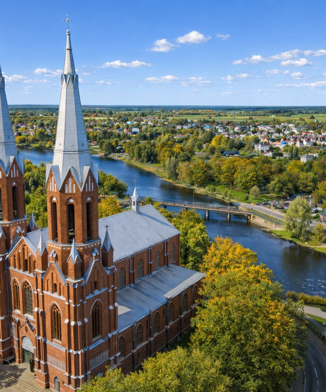 Po Anykščių kraštą: istorija, gamta ir skoniai